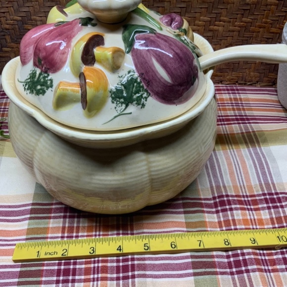 Vintage Los Angeles Potteries Soup Tureen - Picture 7 of 8